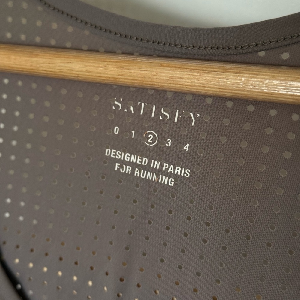 Satisfy Running Space‑O™ Singlet Tank - Picture 4 of 4